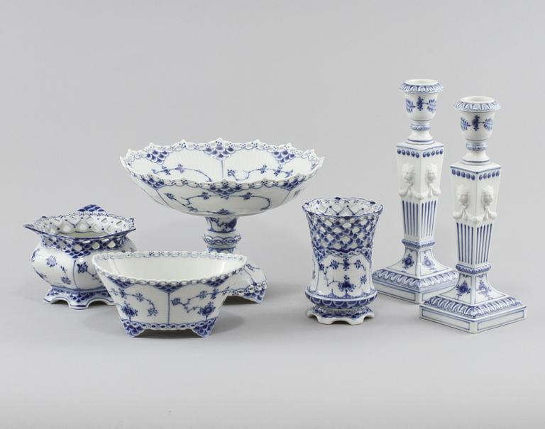 SERVISDELAR, 6 st, porslin, "Musselmalet", Royal Copenhagen, 1900-tal.