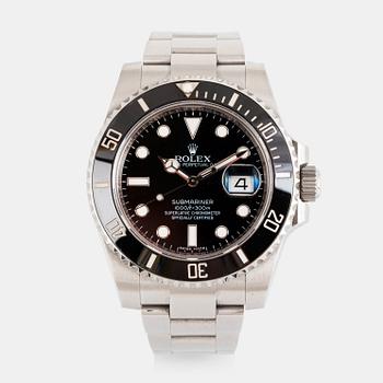 39. Rolex, Submariner.