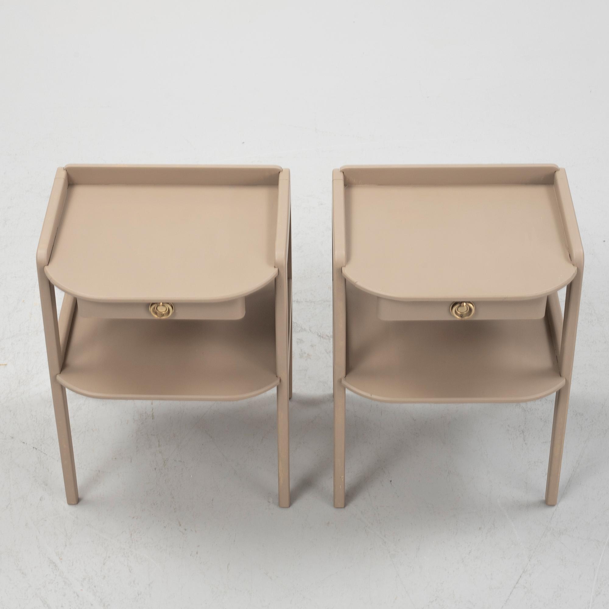 Sängbord, ett par, 1900-talets andra hälft.