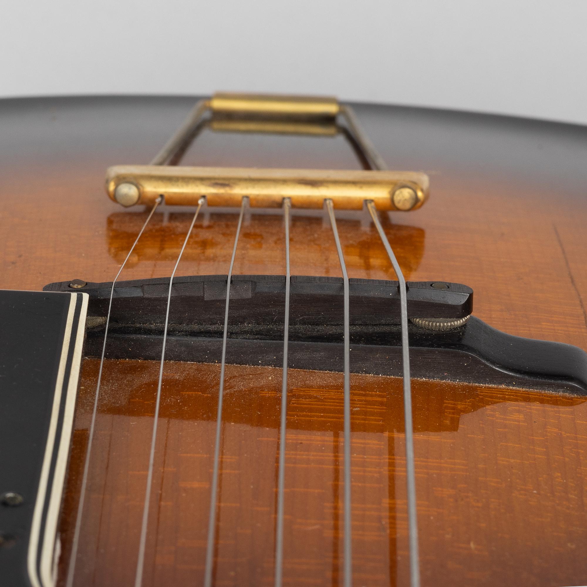 Gibson, "L-50", halvakustisk gitarr, 1935, USA.