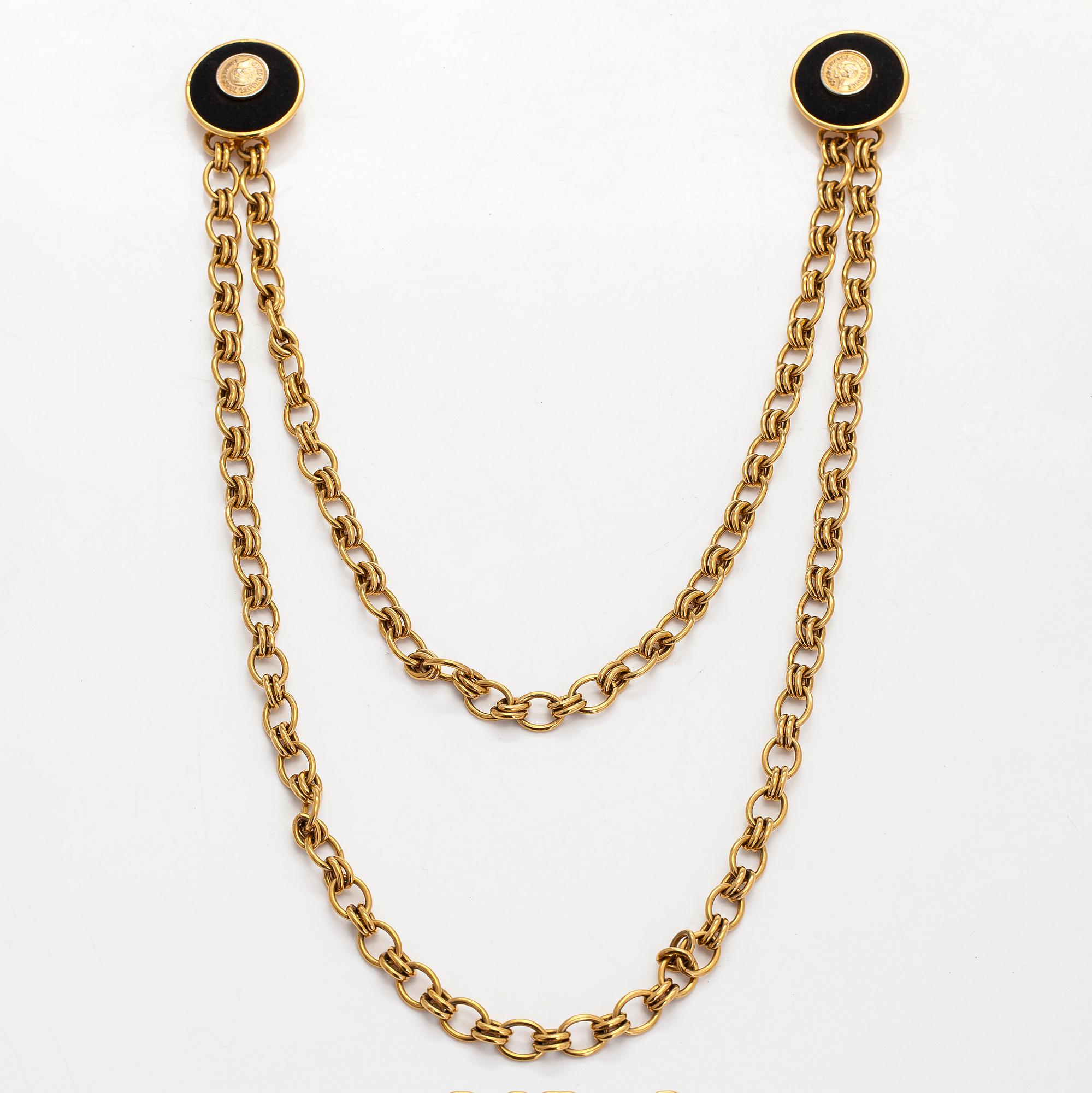 Chanel, a late 20th century brooch.