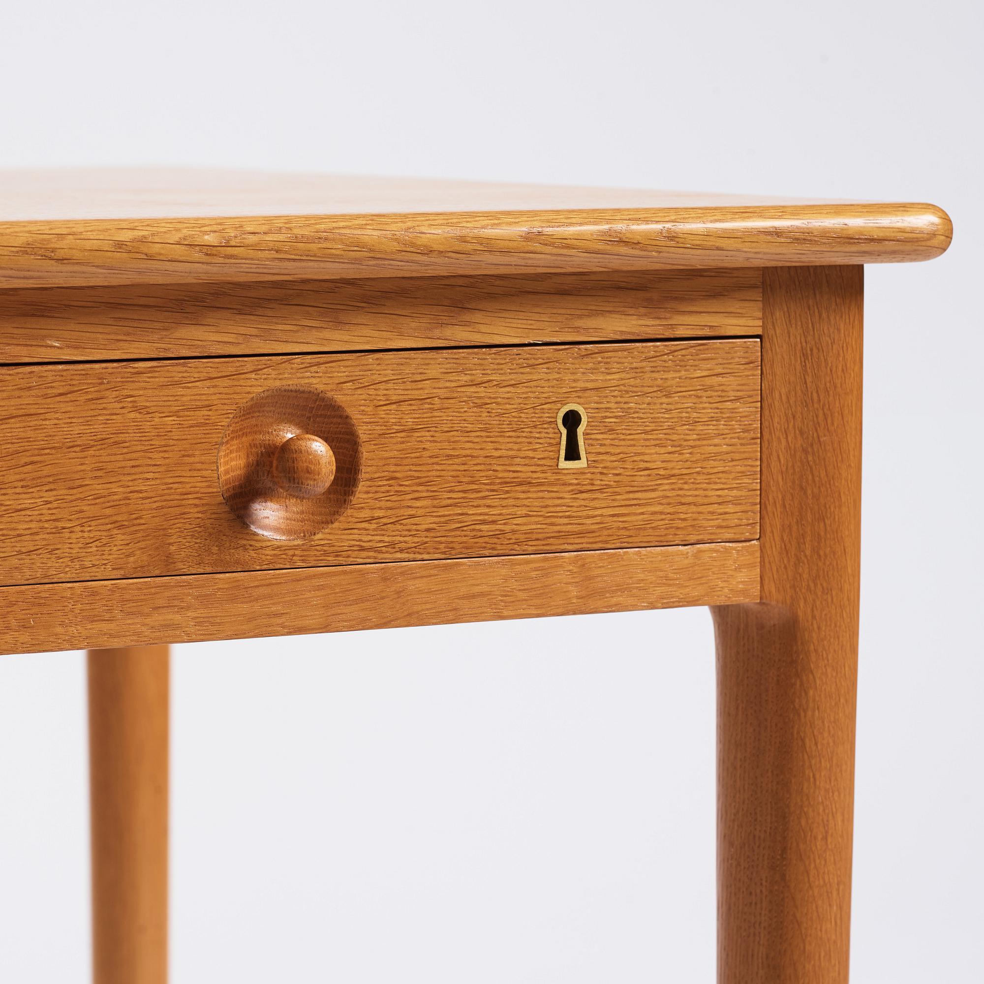 Hans J Wegner, skrivbord, modell "PP-305", PP Möbler, Danmark.