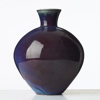 Berndt Friberg, a stoneware vase, Gustavsberg studio, Sweden 1974.