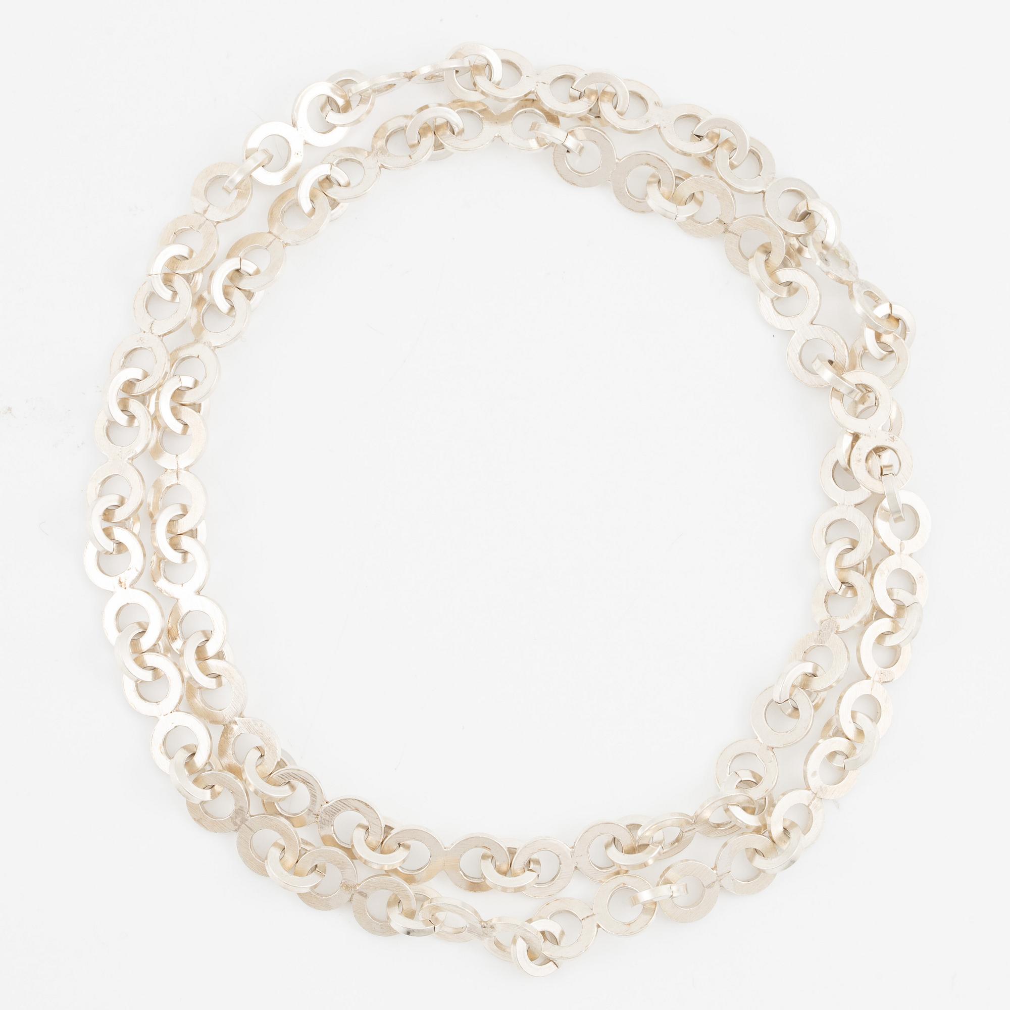 Necklace, sterling silver, round links, attributed to Rey Urban.