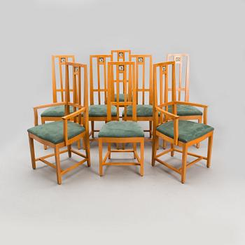 ELIEL SAARINEN, A SET OF SIX SIDE CHAIRS, TWO ARM CHAIRS AND A DINING TABLE. Design in 1928.