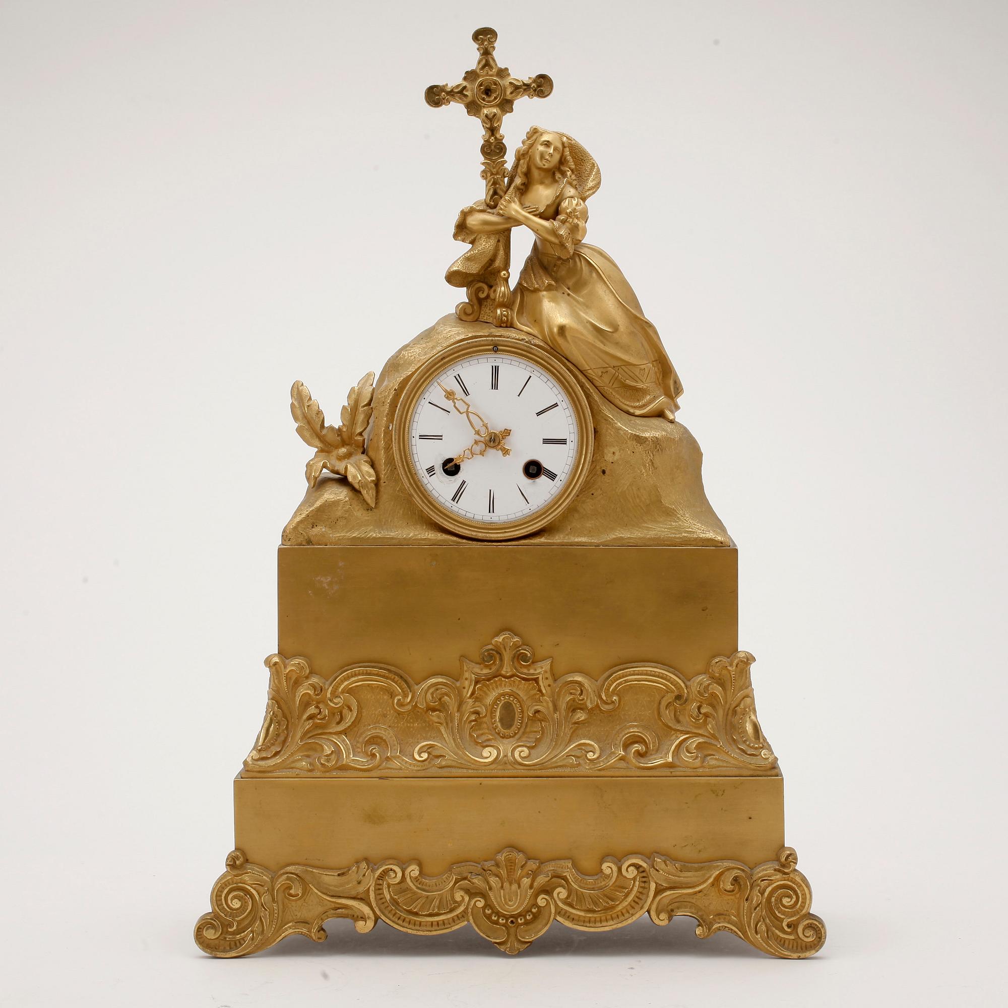 BORDSPENDYL, senempire, 1800-talets första hälft.
