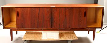 SIDEBOARD, Nils Jonsson, Troeds, 1900-talets andra hälft.