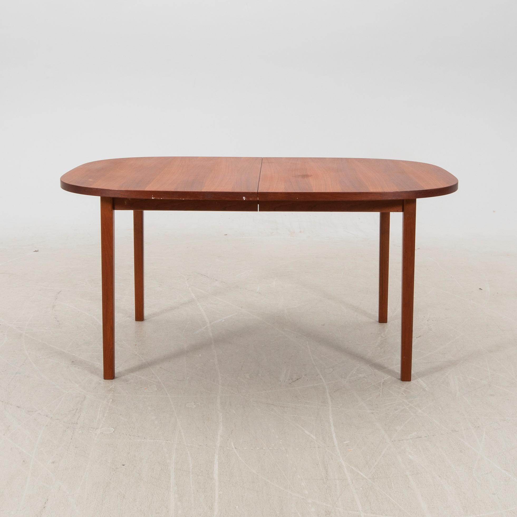 Dining table 1960/70s.
