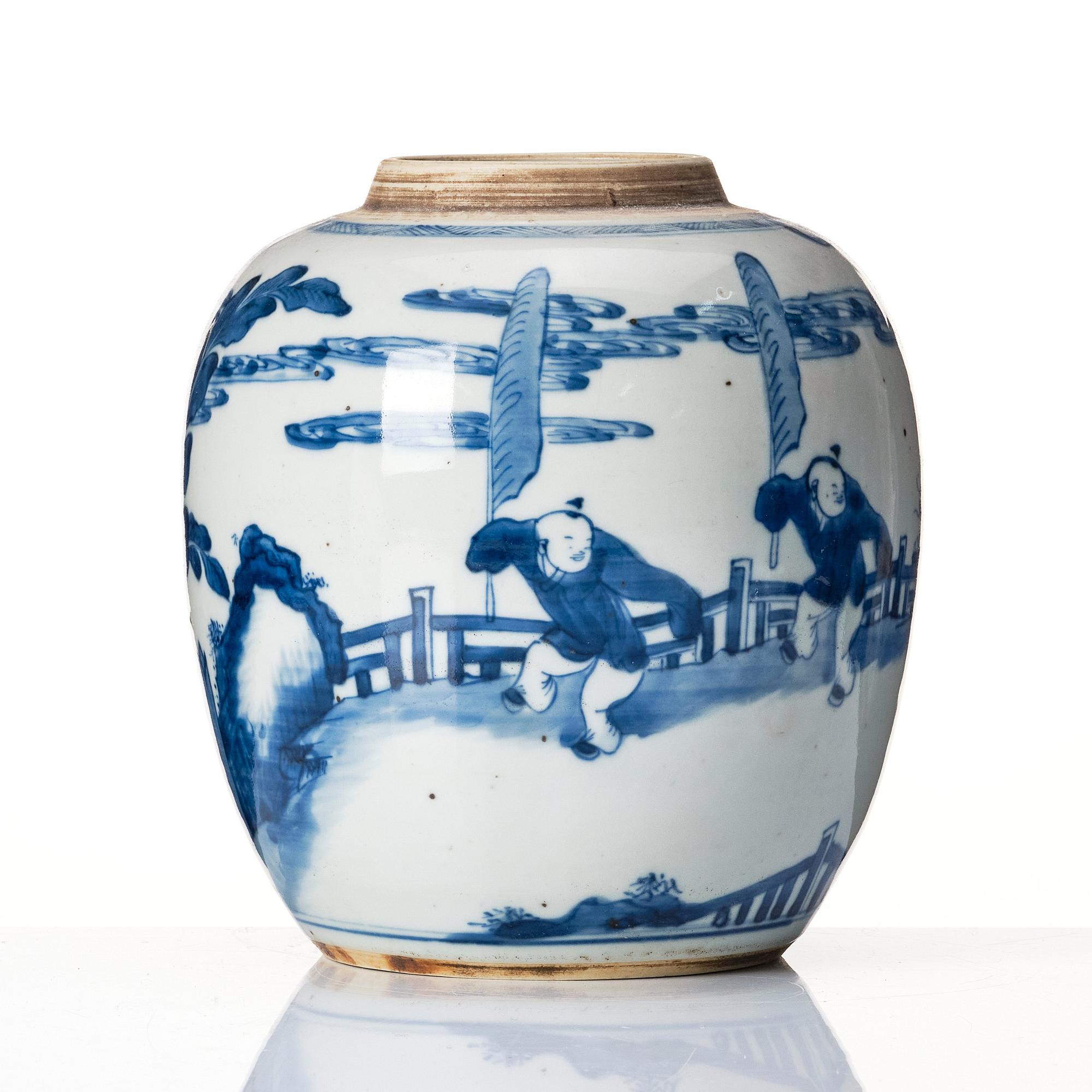 A blue and white jar, Qing dynasty, 18th Century.