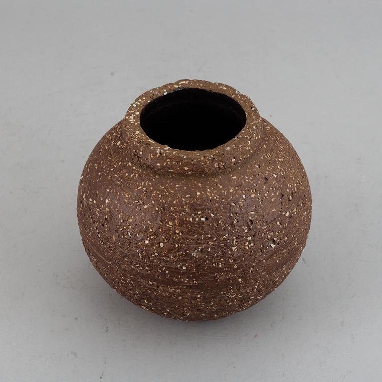 GUNNAR NYLUND, a stoneware vase, Rörstrand Lidköping, 1940s.