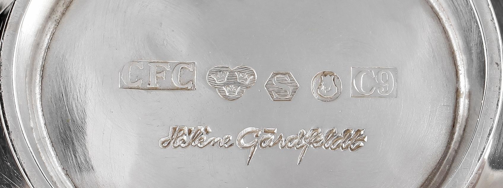 SKÅLAR, 2 st, silver, hovjuvelerare Carlman AB, bl a sign Hélène Gärdfeldt, Stockholm 1953. Tot vikt 603.