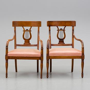 KARMSTOLAR, ett par, Karl-Johan, 1800-talets första hälft.
