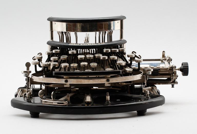 SKRIVMASKIN, The Imperial Typewriter Co Ltd, Leicester, Josef Kihlberg, Hjo, 1900-talets första hälft.