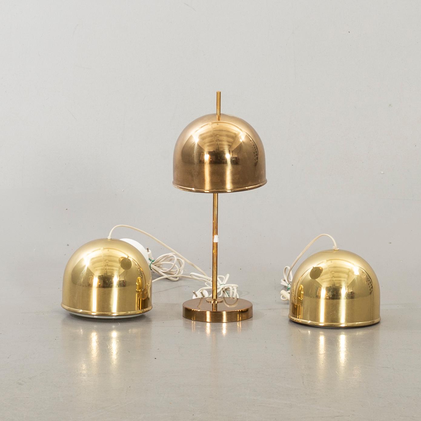 TAKLAMPOR 2 st samt BORDSLAMPA Bergboms 1900-talets senare del.