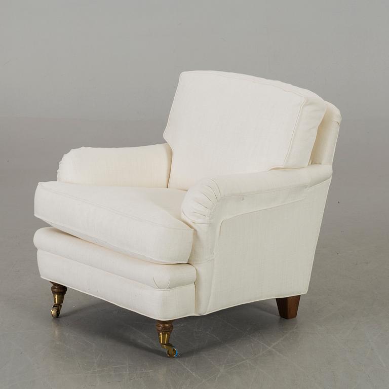 ARNE NORELL, fåtölj "Julia" design  Marie Norell-Möller / Thomas Möller 2005.