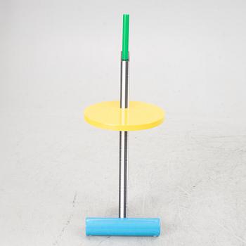 Michele De Lucchi, side table, "Flamingo", Memphis, Milano.