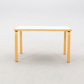 Alvar Aalto, bord, modell 80a, Artek, 2000-tal.