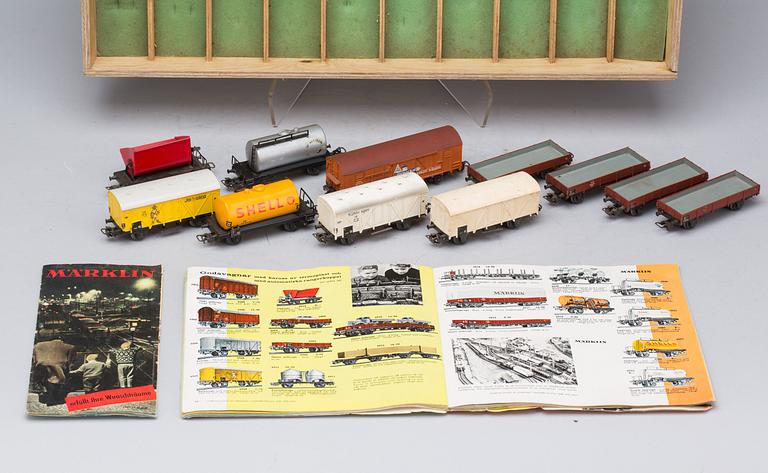 LOK och VAGNAR, 41 st, Märklin, 1900-talets mitt/andra hälft.