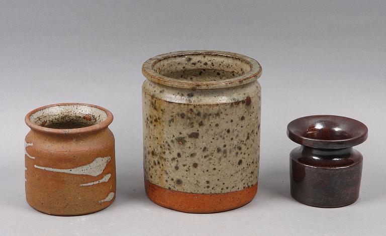 VASER, 3 st, stengods, Rolf Palm samt Claes Thell.