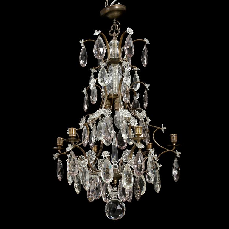 LJUSKRONA, rokokostil, 1900-talets första hälft. Höjd 75 cm.