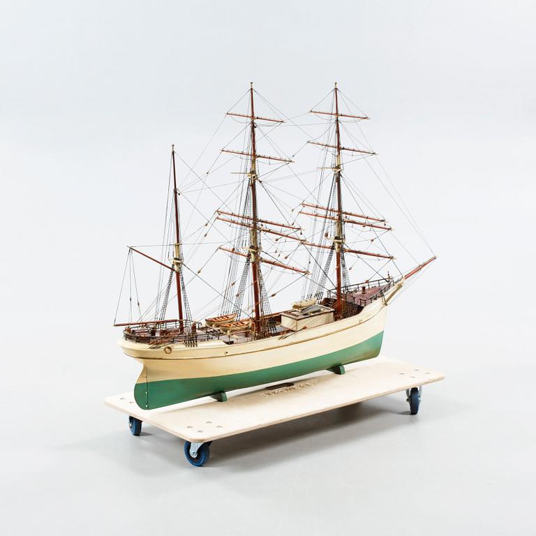 An early 20th century model of the ship 'Bohus'.