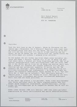 OLOF PALME. 18 hand signed letters dated September 1982-February 1986.