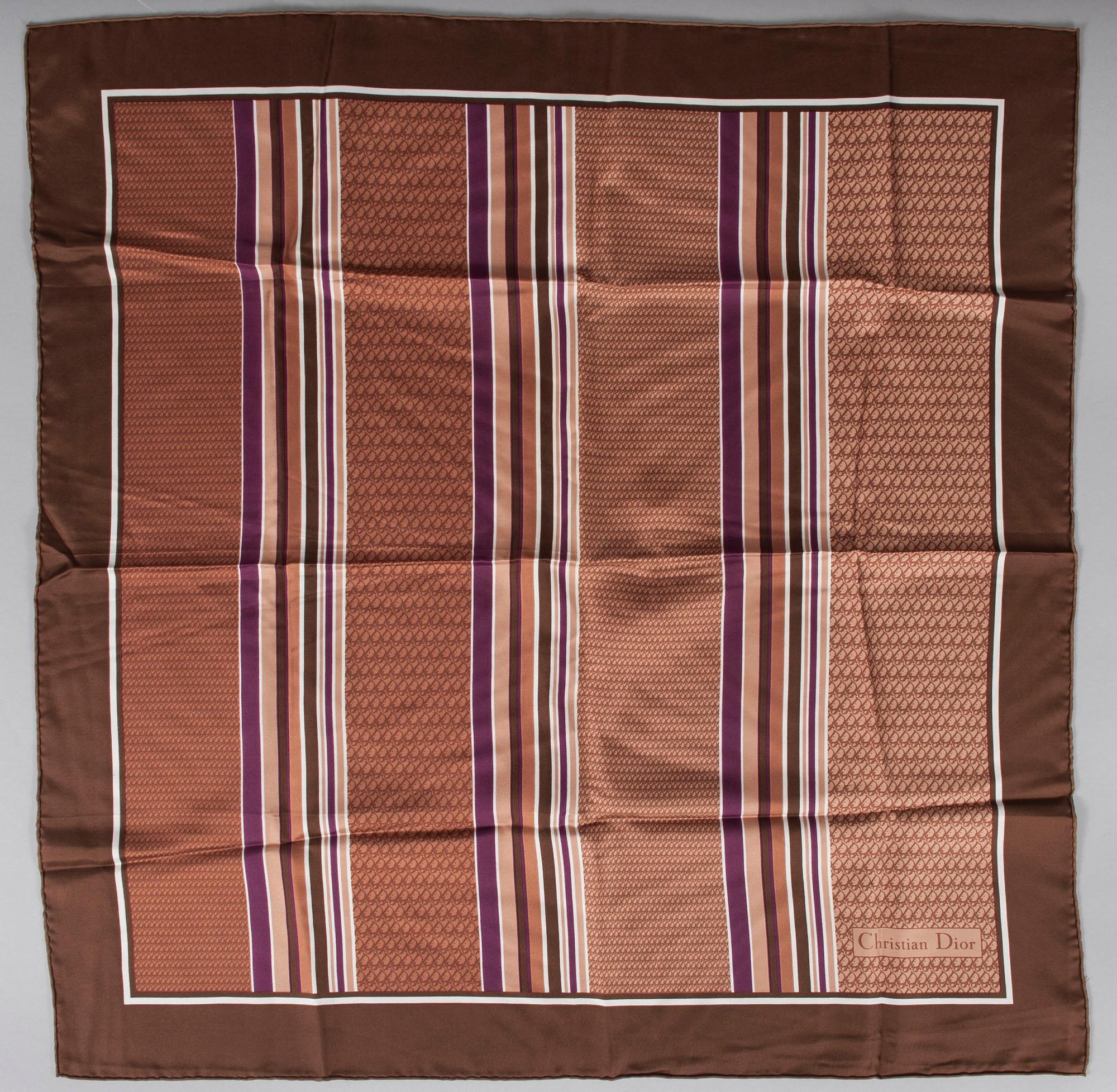 SCARF, Christian Dior.