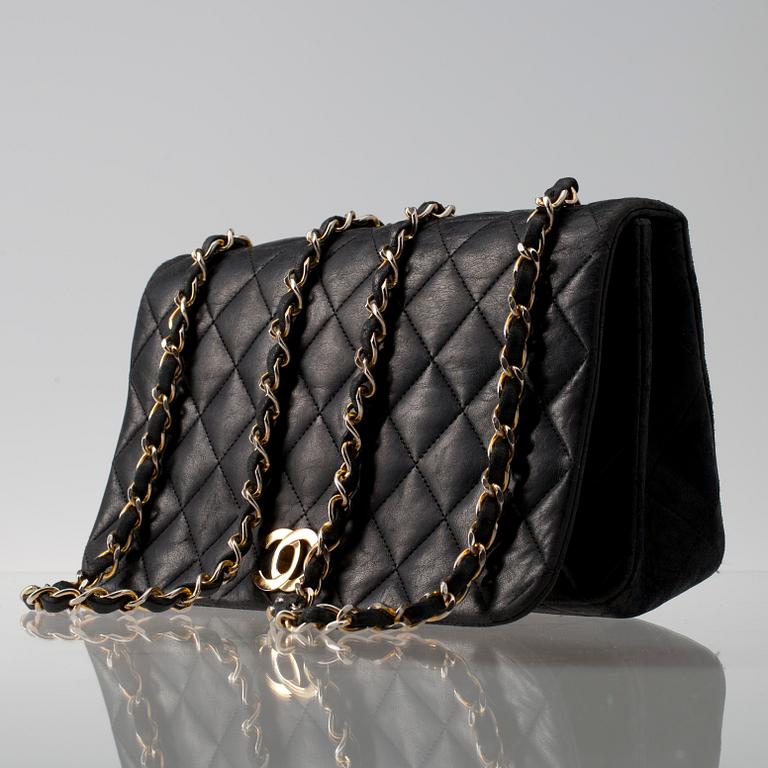 VÄSKA, Chanel.