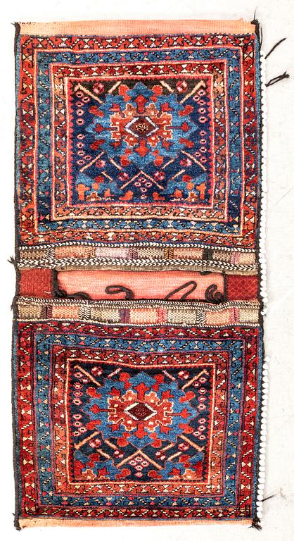 Saddle bag Afshar Khorjin old 146x68 cm with sewn-on shells.