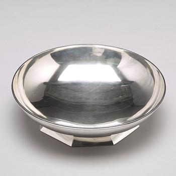 Wiwen Nilsson, a sterling silver bowl "Kungaskålen/The King's bowl", Lund, Sweden 1969.