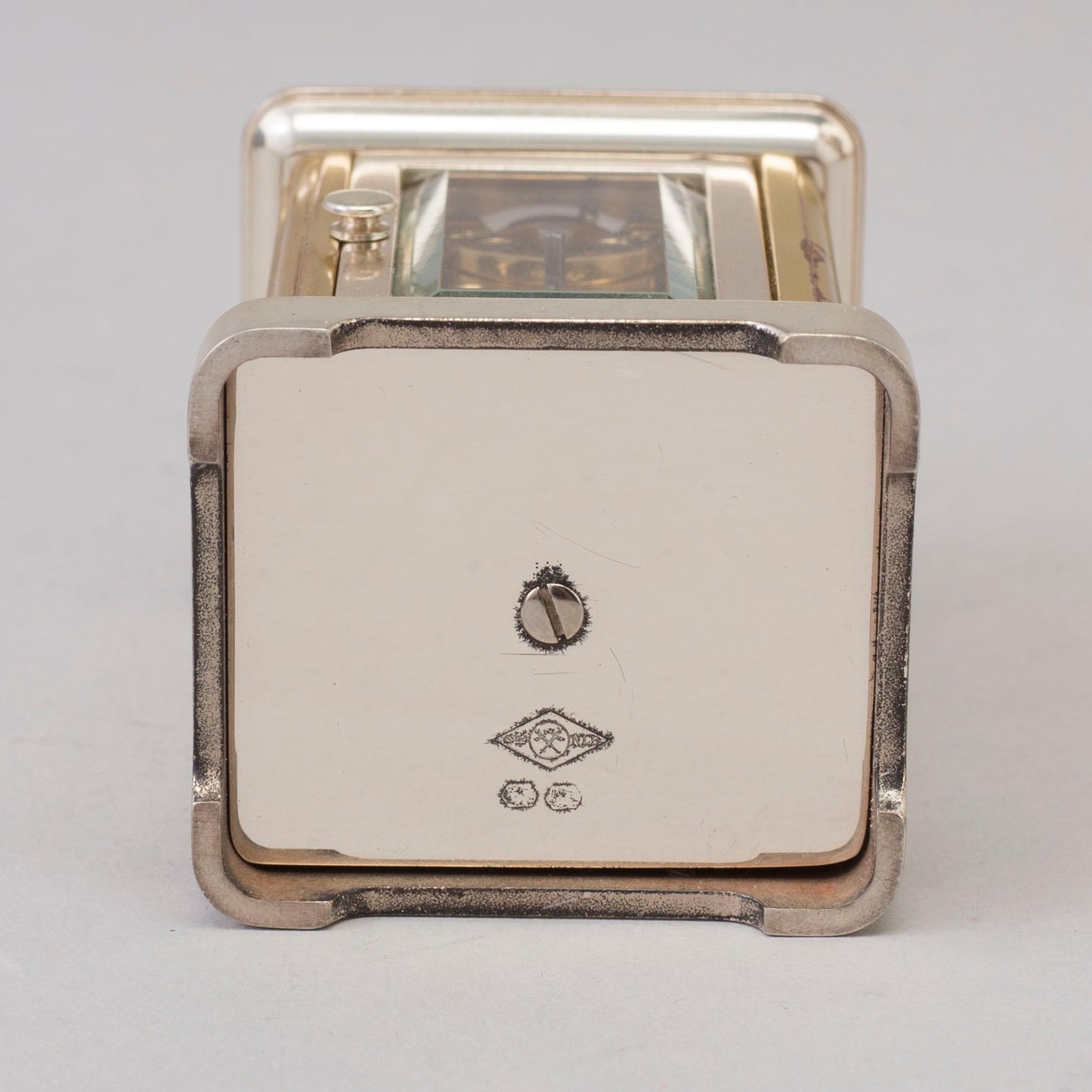 L´EPÉE, Fondée en 1839, travel alarm clock, lever escapement, second half of the 20th century.