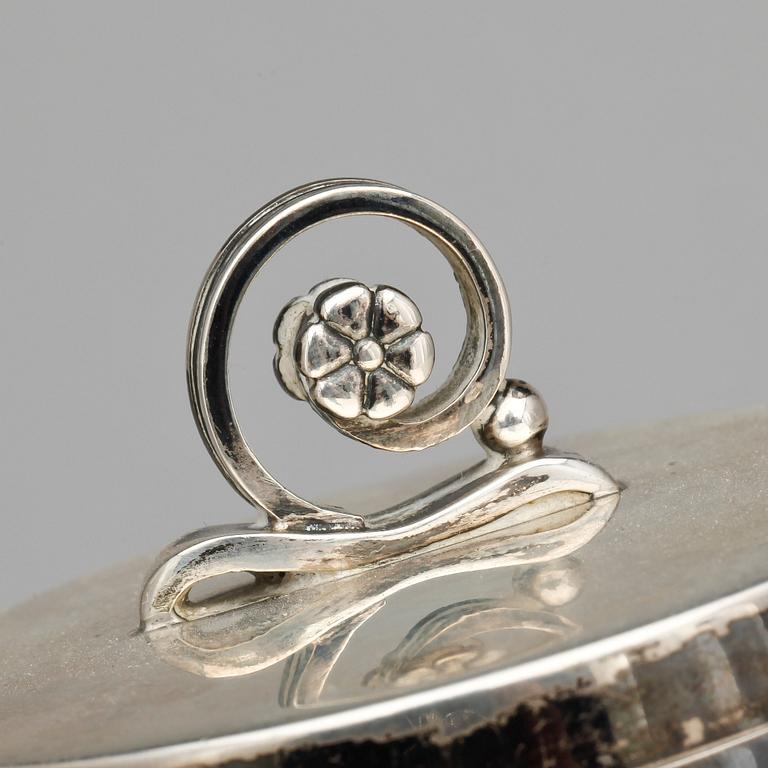 CIGARETTBURK, silver, Nordisk silverkonst Helsingborg 1949. Total vikt ca 170 gram.