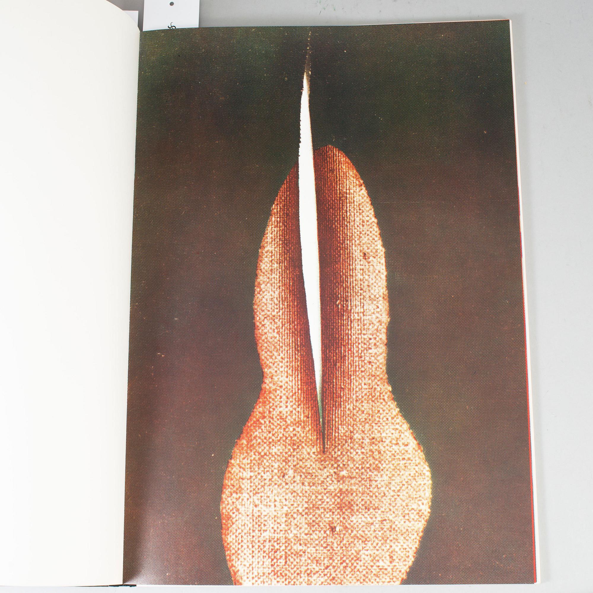 LUCIO FONTANA, book, "Manifiesto Blanco 1946 Spazialismo", 1966.