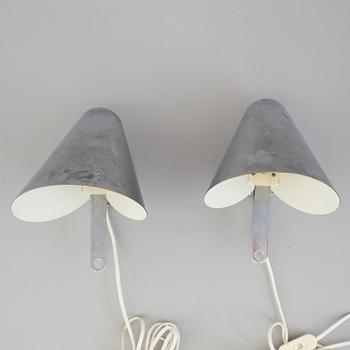 A pair of 1970´s wall lights.