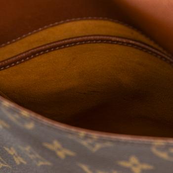Louis Vuitton, a monogram 'Musette Salsa' Bag.