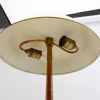Harald Notini, Table lamp model no. 15441 Böhlmark lamp factory 1940s Swedish Modern.