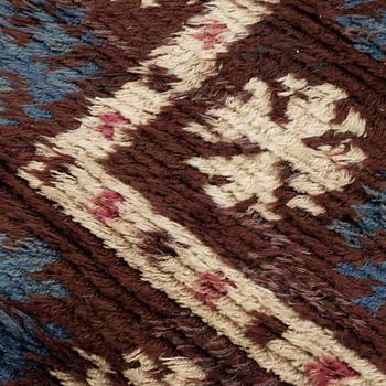 CARPET. "Svarta prinsen". Knotted pile. 308 x 148,5 cm. Signed AB MMF.