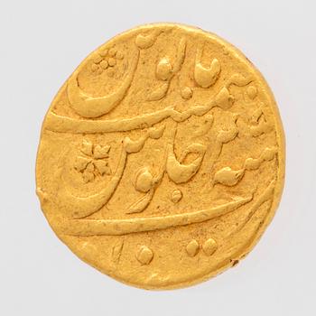 Coin, gold, Mughal Empire, Aurangzeb (AD 1658-1707), mohur, AH.1113, Khujista Bunyad mint.