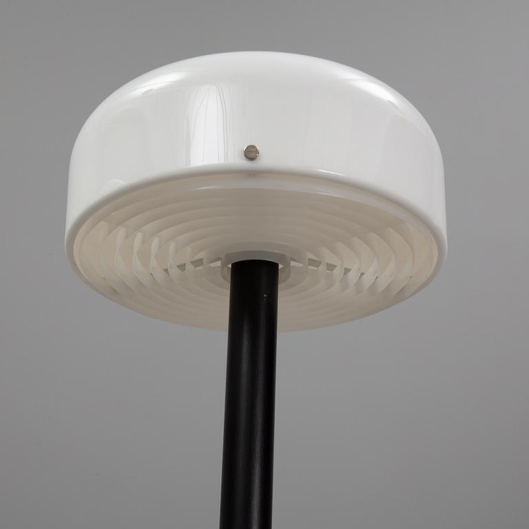 Anders Pehrson, a pair of 'Knubling' floor lights, Ateljé Lyktan.