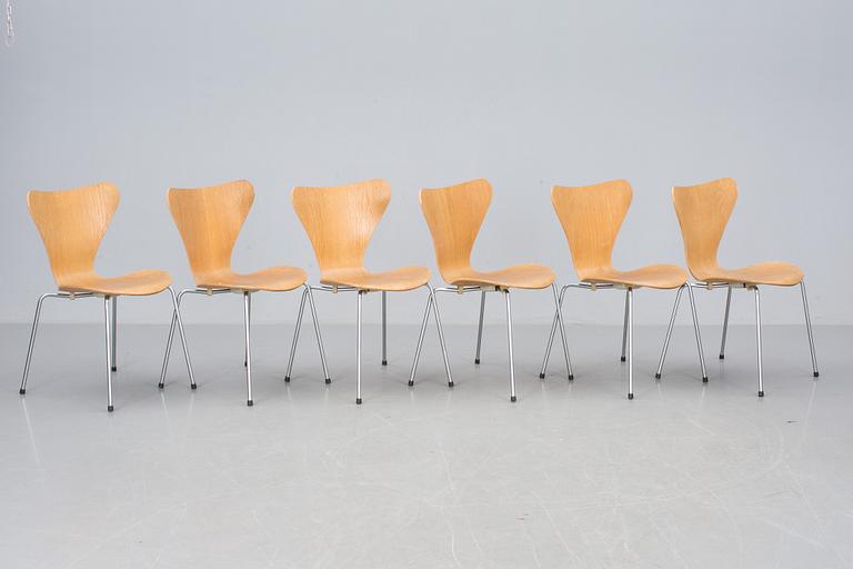 STOLAR, 6 st, "Sjuan", Arne Jacobsen för Fritz Hansen.