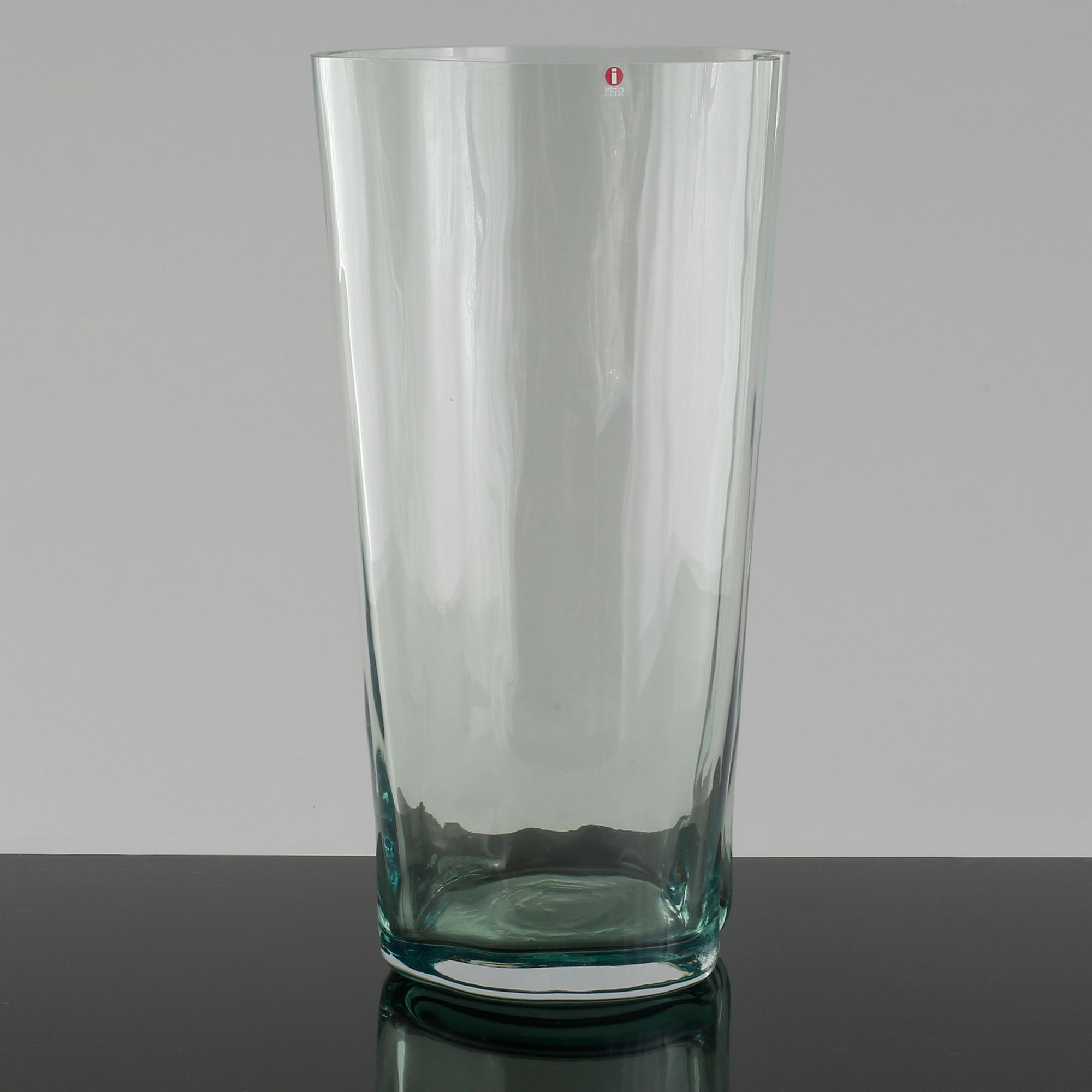 ALVAR AALTO, a glass vase for Iittala, numbered, 1998.