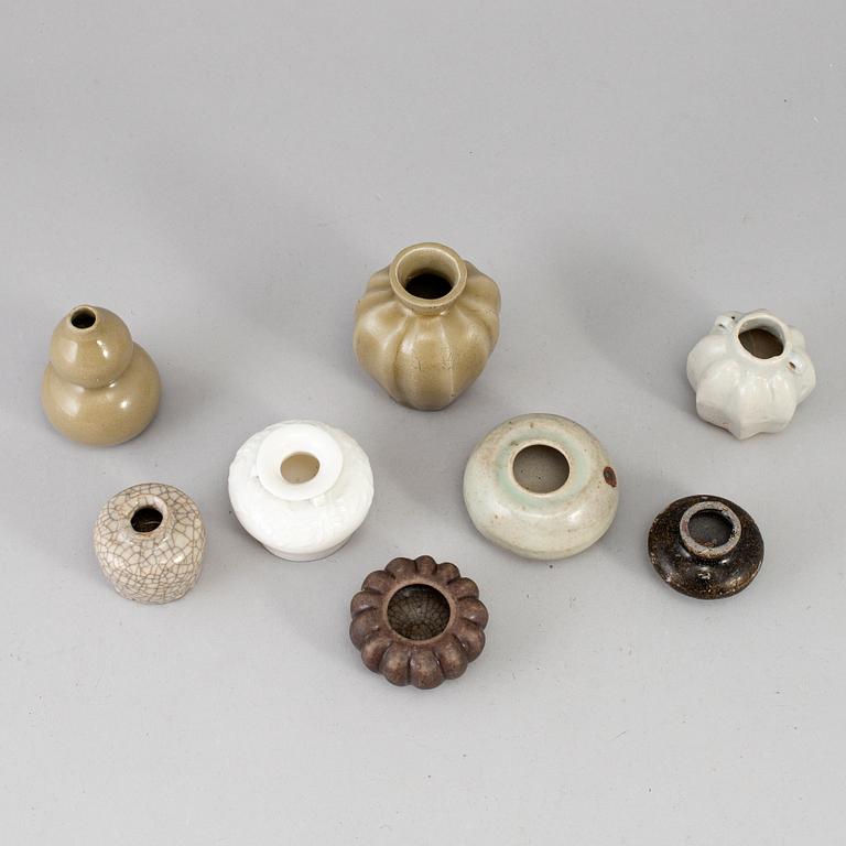 A group of eight Southeast asian  ceramic miniatures, 20th century.