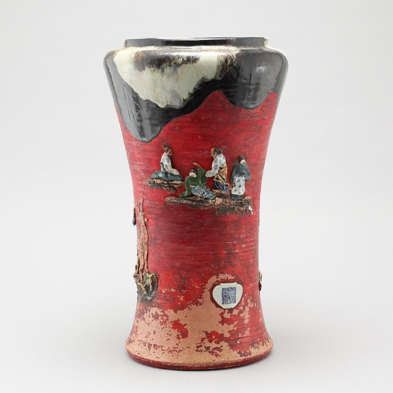 A Japanese vases, first half of 20th Century.