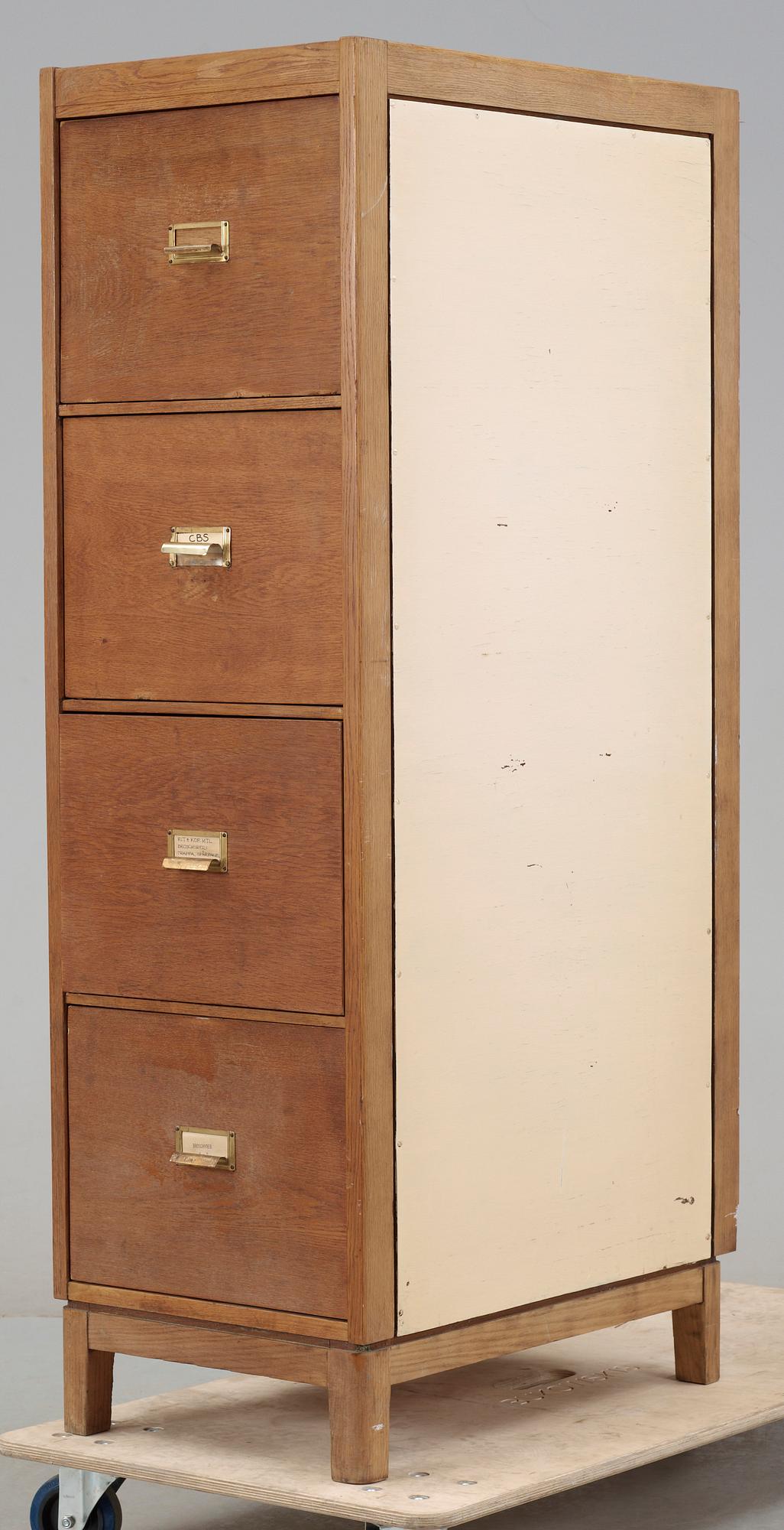 ARKIVSKÅP, 1940-tal.