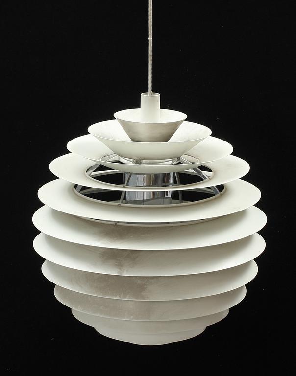 TAKLAMPA, "PH Globe", Poul Henningsen för Louis Poulsen. H 60.