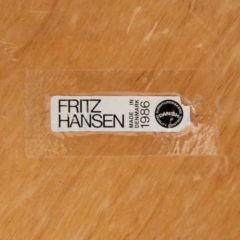 Henning Larsen, chairs, 4 pcs, model 9230, Fritz Hansen, Denmark, 1986.