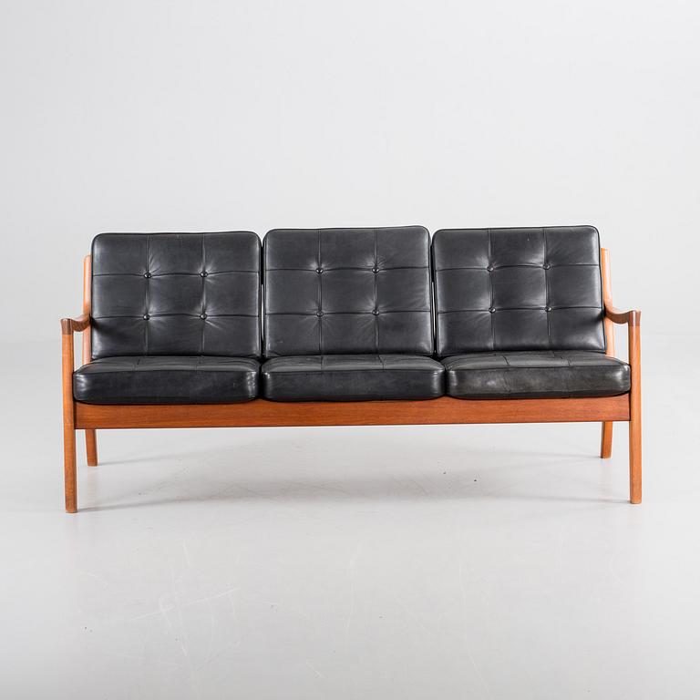 A OLE WANCHERS SOFA "SENATOR" FOR FRANCE & SON, DENMARK.