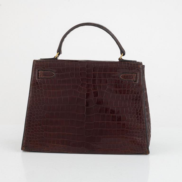 Hermès, "Kelly 28" bag, 1960s.