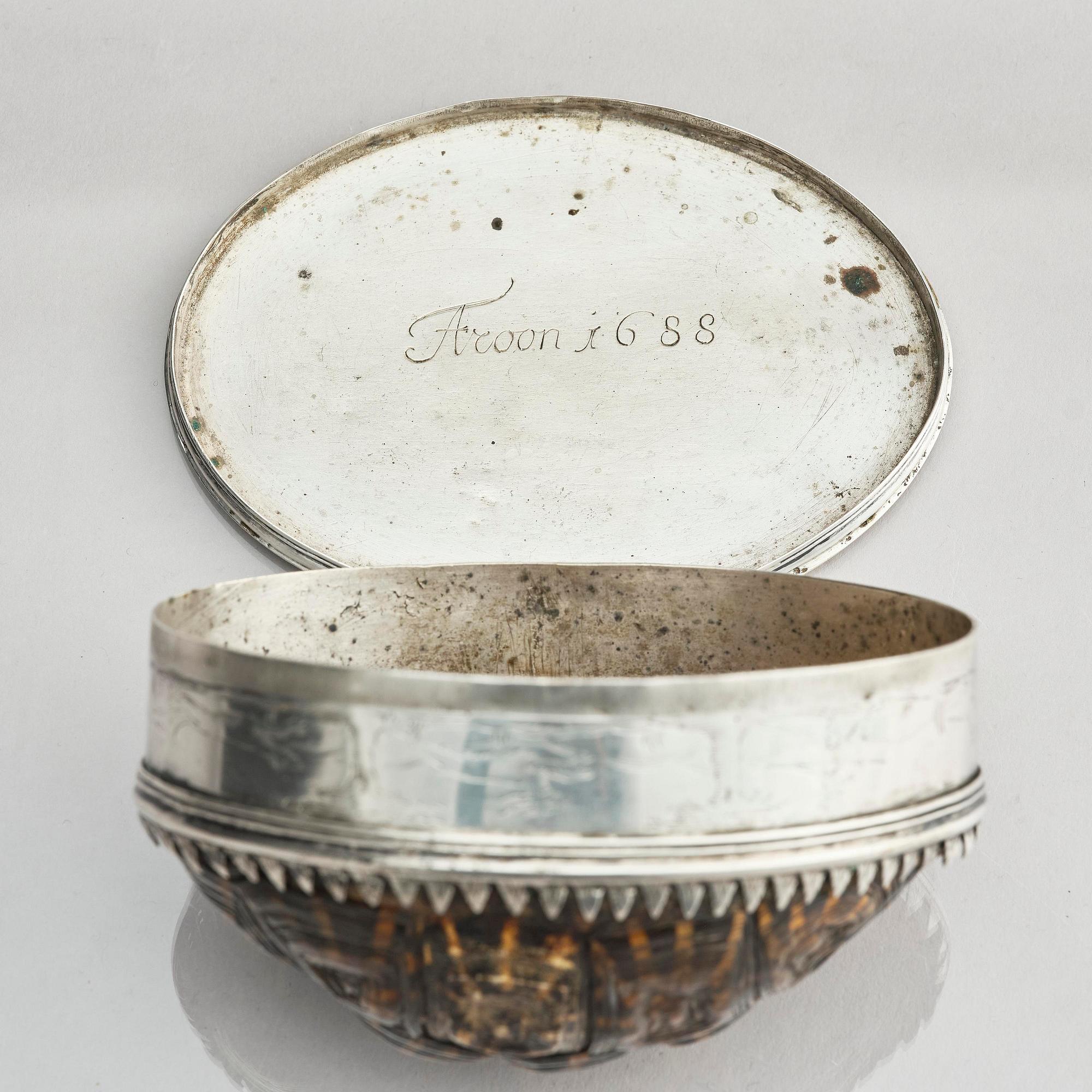 Dosa, silver och sköldpaddsskal, Mellaneuropa 1600-tal.