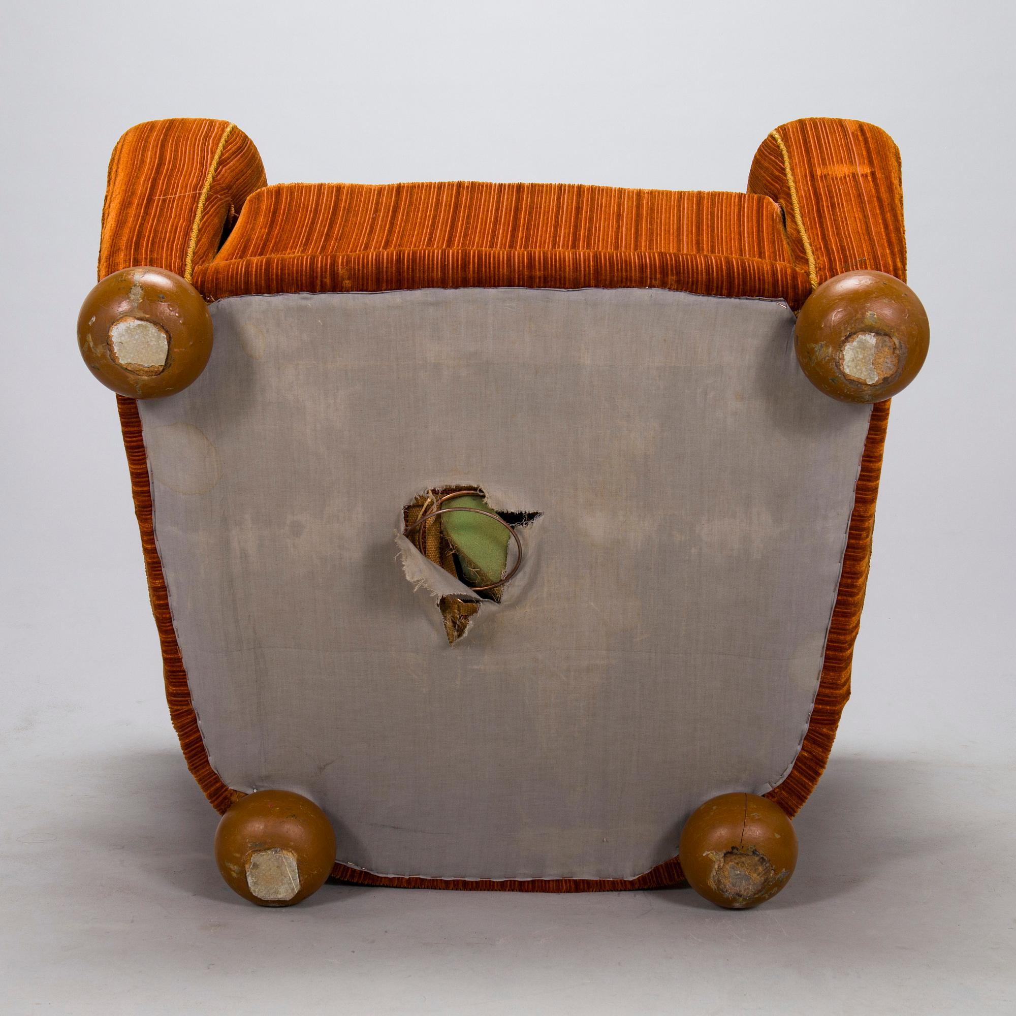 Märta Blomstedt, nojatuoli, Aulanko-malli. Suunniteltu 1939.